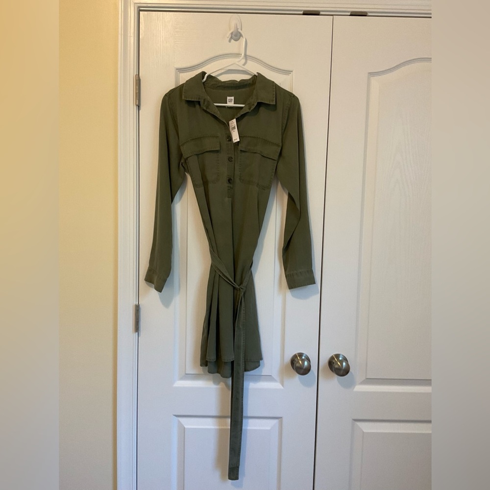 Gap Green Button-Up Shirt Dress — Size Medium